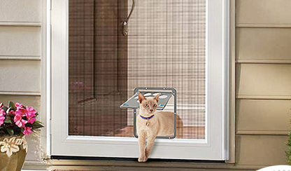 Chic Scratchproof Pet Gate